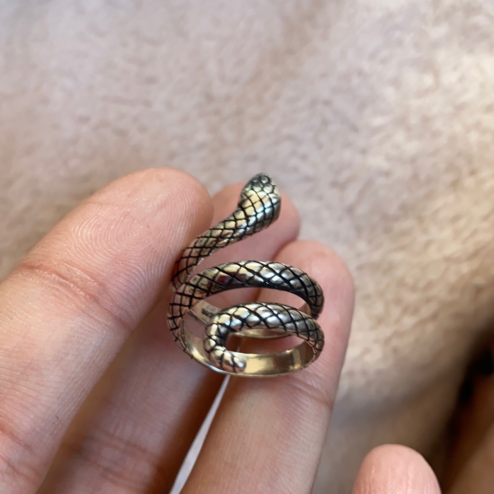 Snake Twist 925 Sterling Silver Ring - Picture 8 of 8
